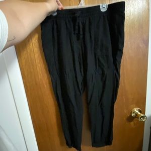 Cropped linen pants